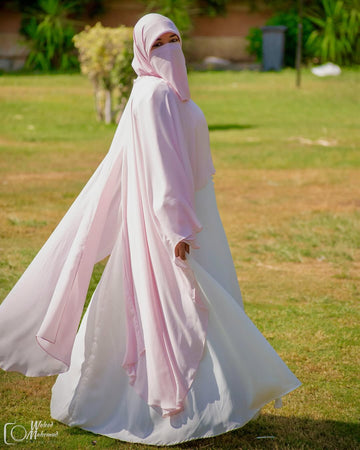 حرملة ملكي مفتوحة