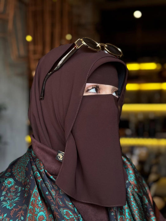 نقاب ماليزي ( لثمة وشريطة)